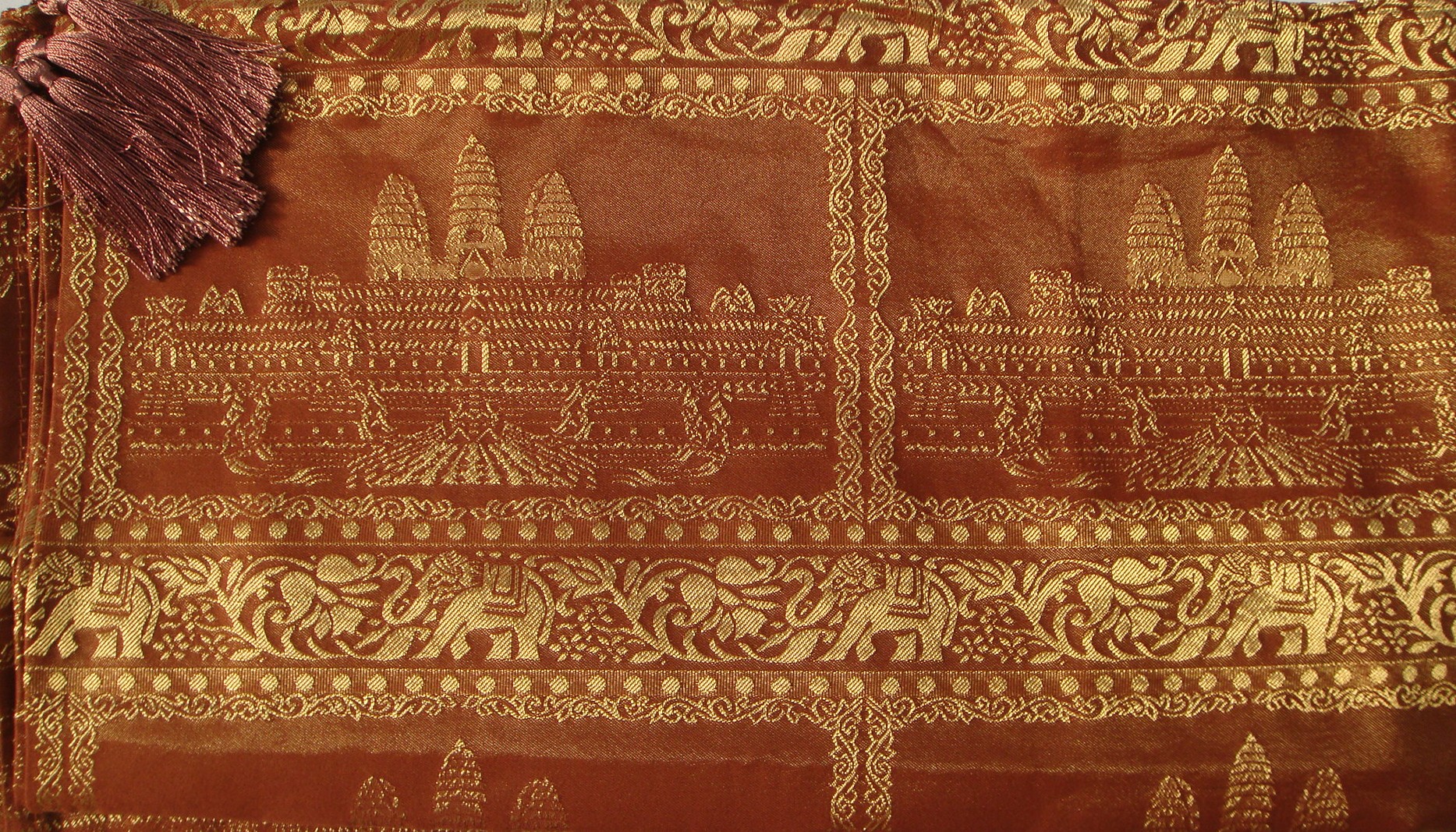 Temple Design Tan Brown Detail