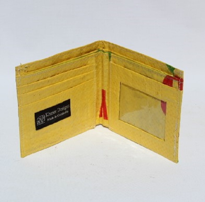 Recycled Fish Man's Wallet Yellow 3