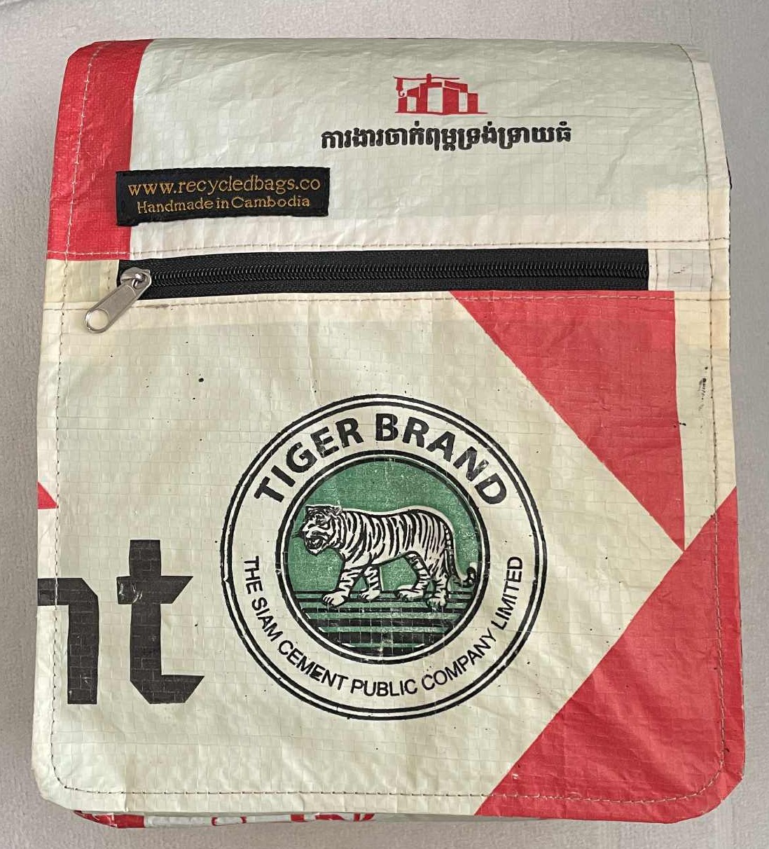 Tiger Cement Small Messenger Bag